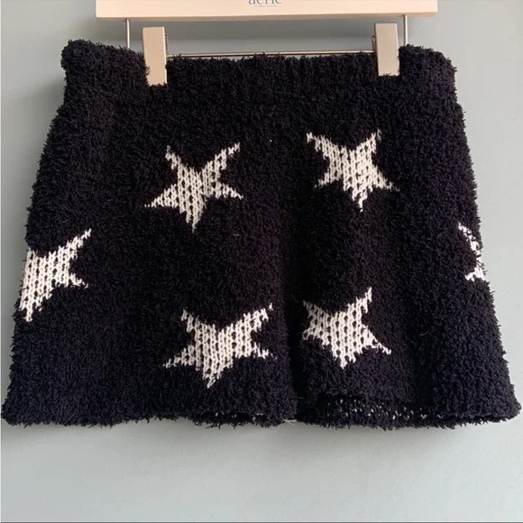 Vici Black White Stars Super Soft Sweater Shorts - Picture 2 of 2